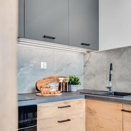 Appartamento Rent Invest - Braniborska Parking Klimatyzacja *