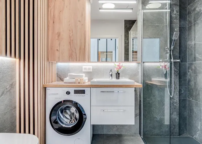 Appartamento Rent Invest - Braniborska Parking Klimatyzacja Breslavia